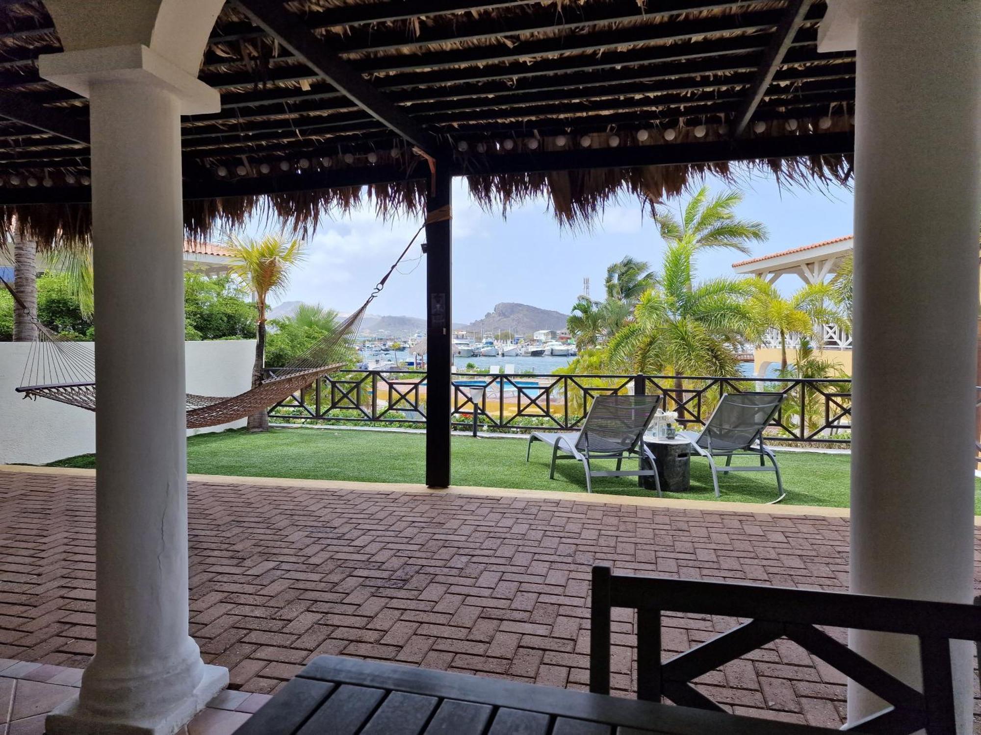 Luxury Appt For 6: Mesmerizing Spanish Water View Jan Thiel المظهر الخارجي الصورة